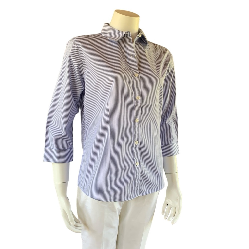 LLBean wrinkle free pinpoint oxford shirt size small